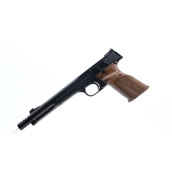 8/10 , SMITH & WESSON , MODEL: 41 , CALIBER: 22 LR