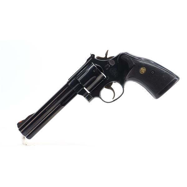 8/10 , SMITH & WESSON , MODEL: 586 , CALIBER: 357 MAG