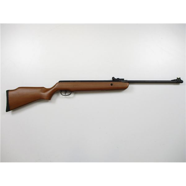 CROSMAN QUEST 500X PELLET RIFLE