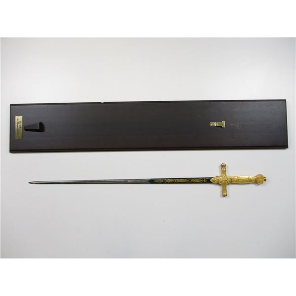 GREEK TYPE FANTASY SWORD