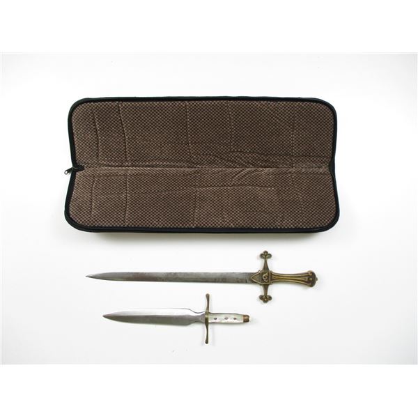 FANTASY SWORD & DAGGER