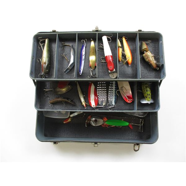 ASSORTED FISHING LURES