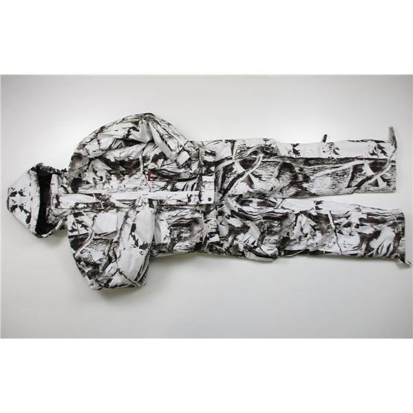 SNOW CAMO HUNTING SUIT