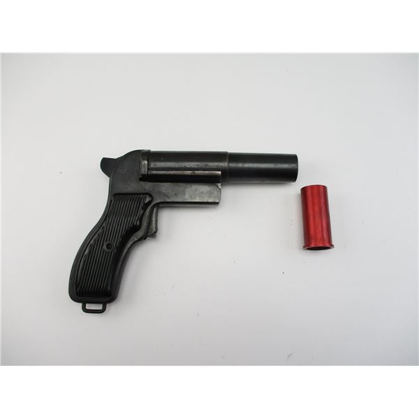 7/10 , POLISH  , MODEL: FLARE GUN , CALIBER: 26.5MM