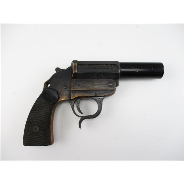 5/10 , WWII GERMAN , MODEL: LEUCHTPISTOLE 34 , CALIBER: 26.5MM