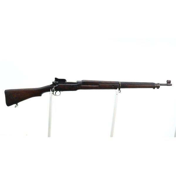 6/10 , ENFIELD , MODEL: P14, CALIBER: 303 BR