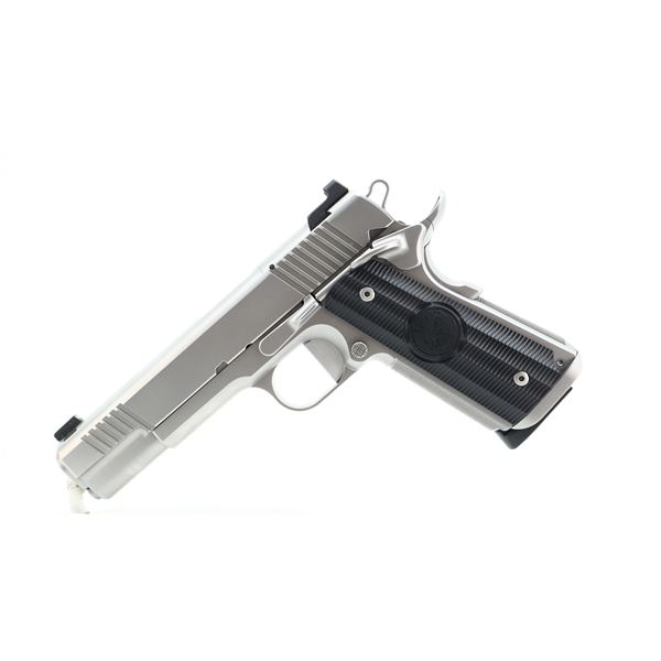 NIGHT HAWK , MODEL: SHADOW HAWK, CALIBER: 45 ACP