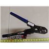 Image 2 : 1/2 & 3/4 PEX crimping tool