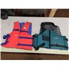 Image 1 : 2 Life Jackets