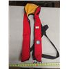 Image 1 : Inflatable Life Jacket
