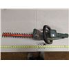 Image 2 : Black And Decker Hedge Trimmer