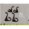 Image 1 : 4 Iron 4 Inch Nail Hooks