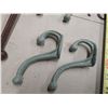 Image 3 : 4 Iron 5 Inch Hooks + 1 7 Inch Hook