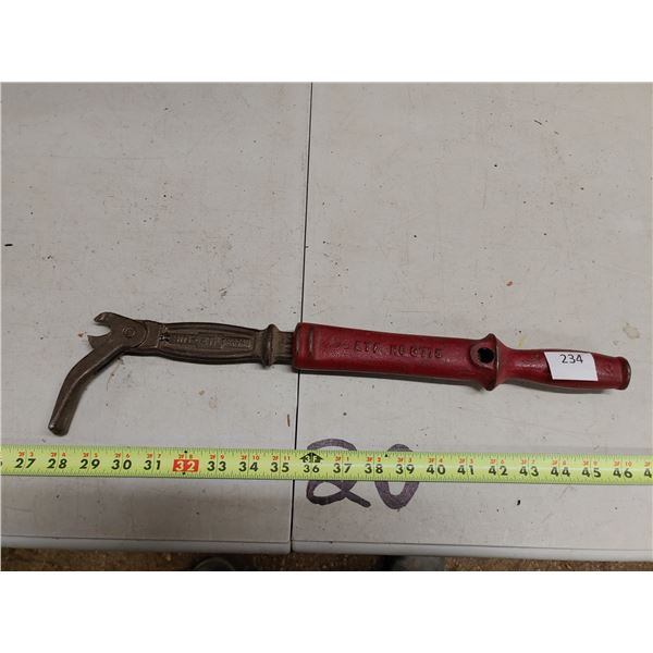 ETC No. 3775 Puller Antique