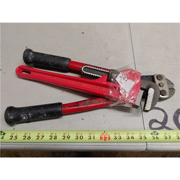 Pipe Wrench + Cutter