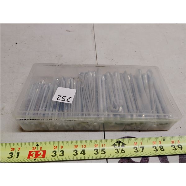 Large Cotter Key Set