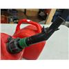 Image 4 : 2 Gas Cans