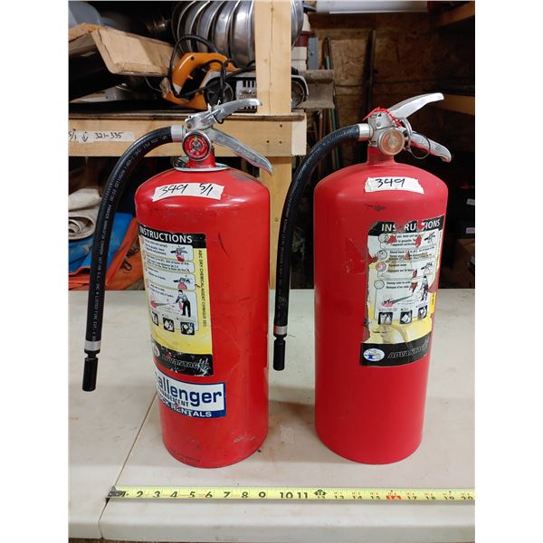 2 Dry Chemical Fire Extinguisher