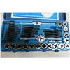 Image 4 : 40pc. Tap & Die Set