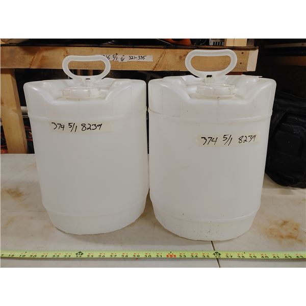 2 Water Jugs