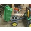 Image 6 : Children's John Deere Tractor W/ Loader and Hay Wagon