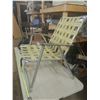 Image 3 : Folding Lawn Chair and Folding Table Legs