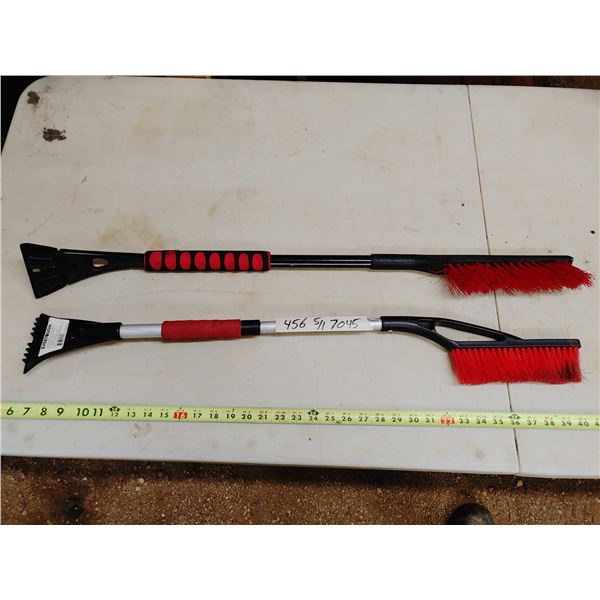 2 Vehicle Snow Brushes/Scrapers