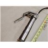 Image 4 : 2 Grease Guns