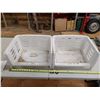 Image 1 : 2 White Tubs