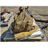 Image 1 : Pallet of Tarps