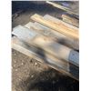 Image 4 : Pallet of Maple Hardwood 1 1/2" W From 2' to 10' Lengths and Aprox 24 Pieces tongue and Groove 12' L