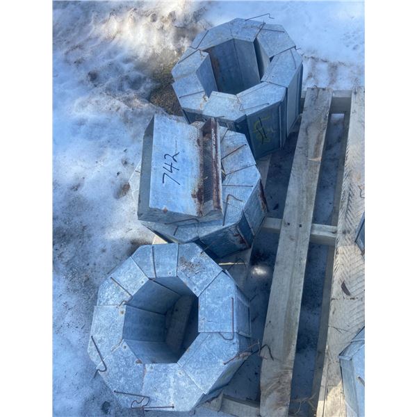 24 - Small Self Feeders - Rabbits Chickens Etc.