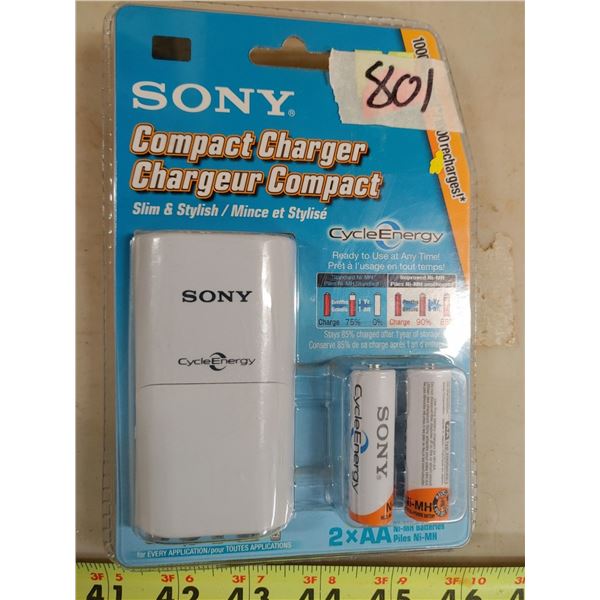 Sony Compact Charger AA