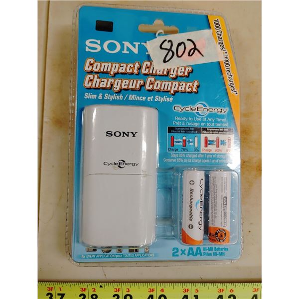 Sony Compact Charger AA