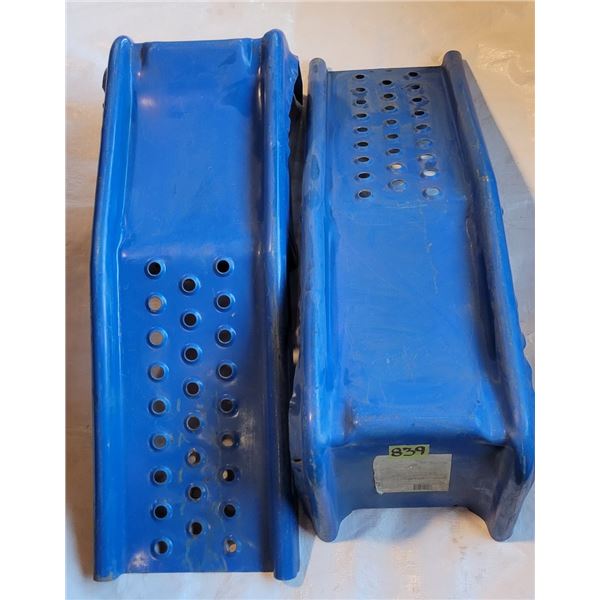 Ramps for Vehicles 9,000 lb. Capacity For Pair
