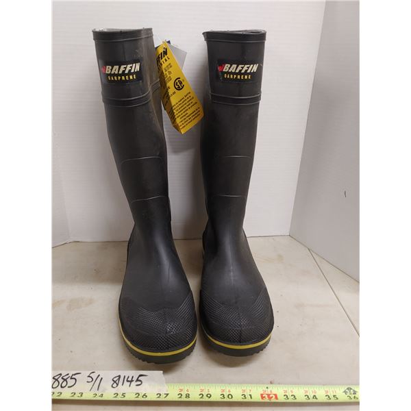 Pair of Size 11 Baffin Rubber Boots New With Tags