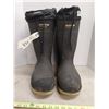Image 1 : Pair of Size 11 Baffin Insulated Rubber Boots