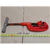 Image 1 : Large Ridge Pipe Cutter 1/8th to 2”