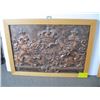 Image 2 : 2 DECORATIVE WALL PLAQUES & A FRAMED PRINT
