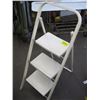 Image 2 : 3 STEP LADDER