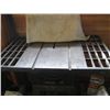 Image 1 : TABLESAW BASE, NO GUTS