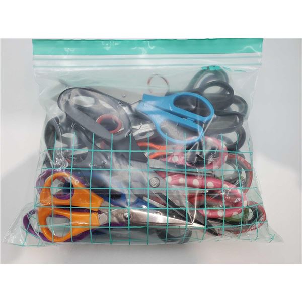 Lot of Assorted Scissors