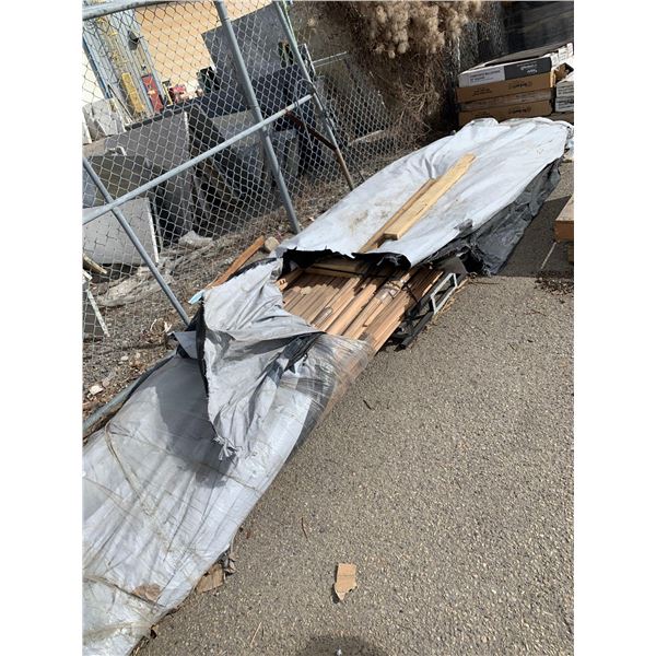 WHOLESALE PALLET LOT - Pallet load of Western Red Cedar Trim Moulding 14 ft - approx 100 pieces