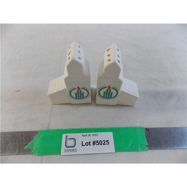 Salt & Pepper grain elevator shakers - 1979 western canada games