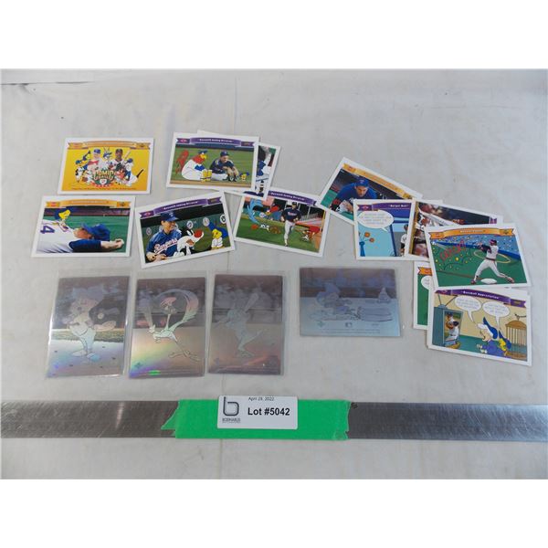 (4) Holographic + (13) Comic ball cards