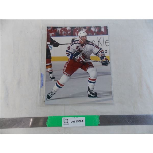 Wayne Gretzky photo 8x11 - Norman James Corp official photo