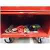 Image 7 : *Mastercraft Tool Box on Castors (with keys) - with tools inside - 27W 18D 34T