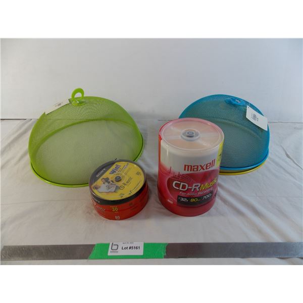 CD-R (75 + 30 packs) new, sealed + 3 wire strainers?