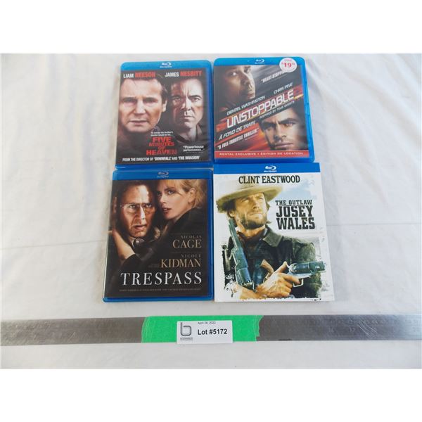 Clint Eastwood + 3 other blu-ray movies