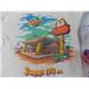 Image 2 : Flintstones toys + t-shirt - kids large (14-16)